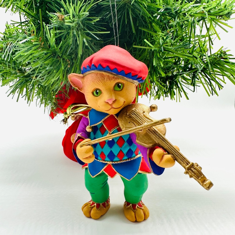 Department 56 Mother Goose Cat and The Fiddle Christmas Ornament w/Box - Picture 2 of 16